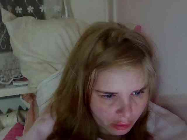 ElenaPleasure webcam