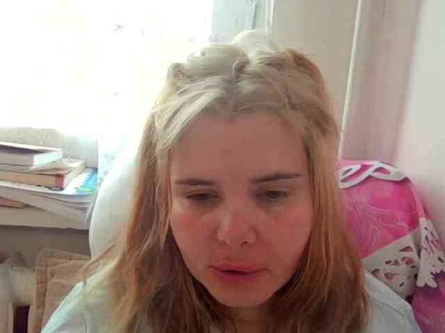 ElenaPleasure webcam