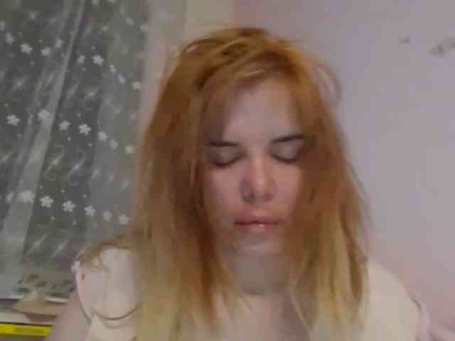 ElenaPleasure webcam