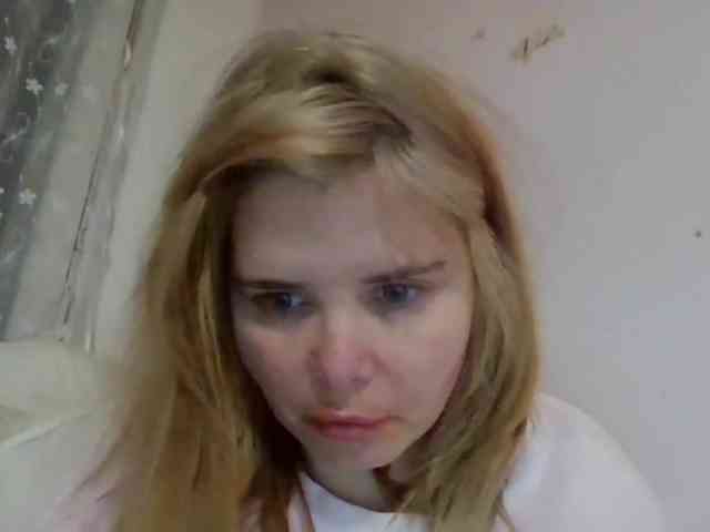 ElenaPleasure webcam