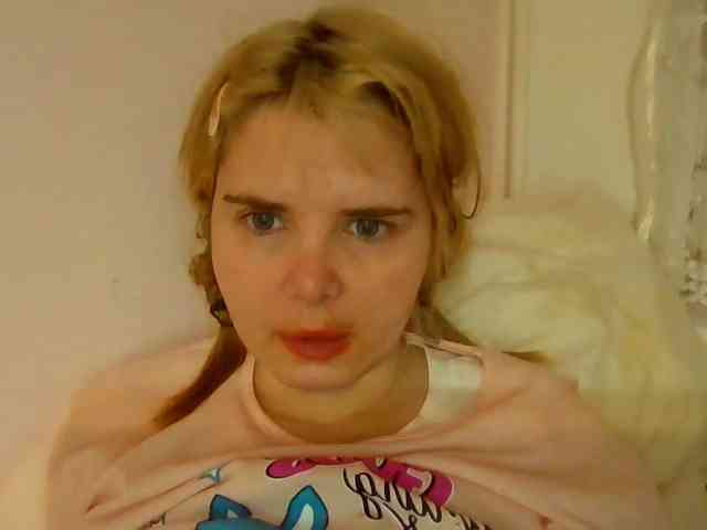 ElenaPleasure webcam