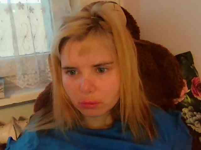 ElenaPleasure webcam