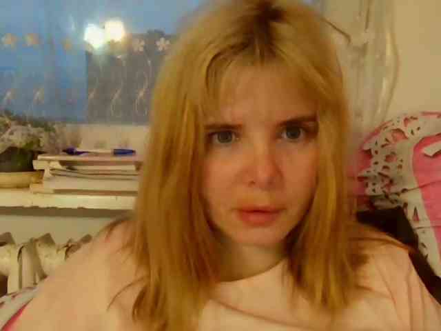 ElenaPleasure webcam