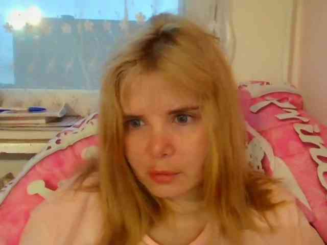 ElenaPleasure webcam