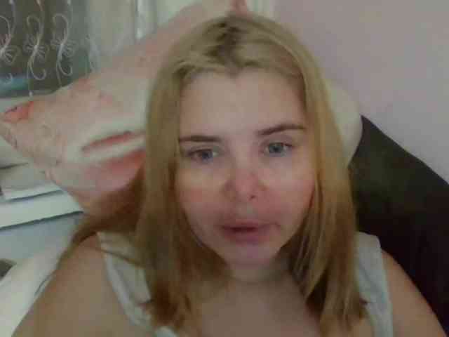 ElenaPleasure webcam