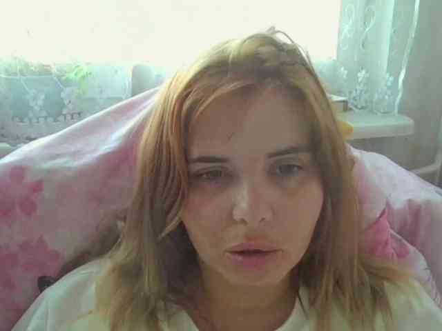 ElenaPleasure webcam