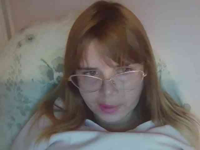 ElenaPleasure webcam