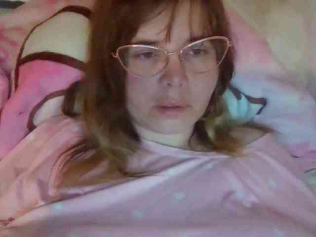 ElenaPleasure webcam