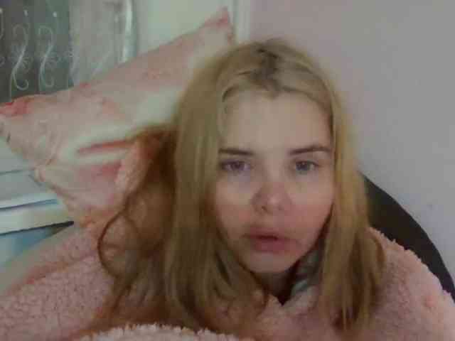 ElenaPleasure webcam