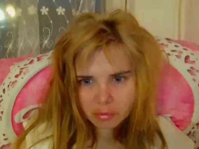 ElenaPleasure webcam