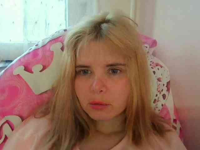 ElenaPleasure webcam