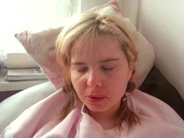 ElenaPleasure webcam