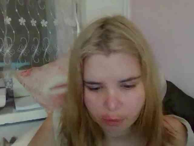 ElenaPleasure webcam