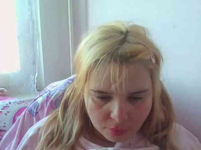 ElenaPleasure webcam