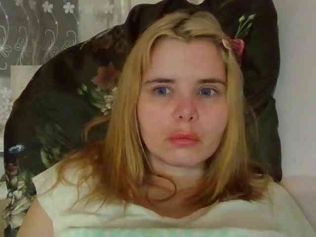 ElenaPleasure webcam