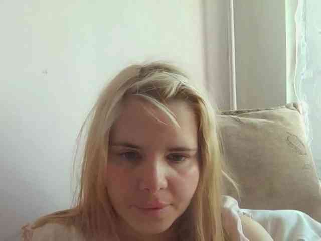 ElenaPleasure webcam