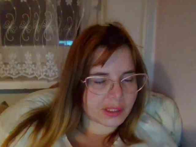 ElenaPleasure webcam