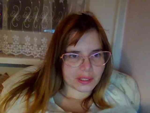 ElenaPleasure webcam