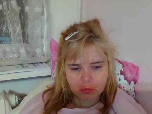 ElenaPleasure webcam