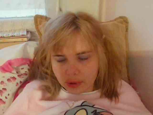 ElenaPleasure webcam