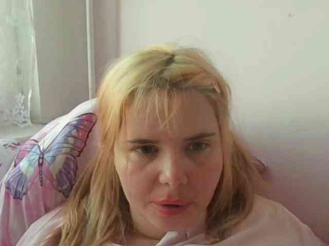 ElenaPleasure webcam