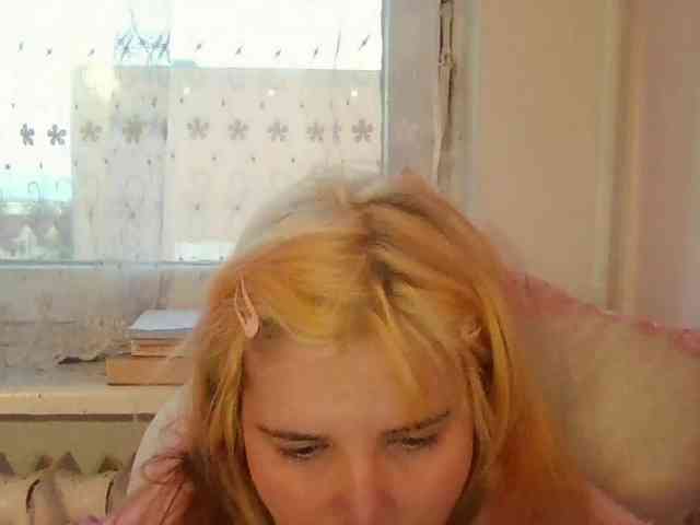 ElenaPleasure webcam