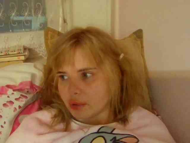 ElenaPleasure webcam