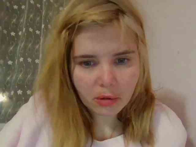 ElenaPleasure webcam