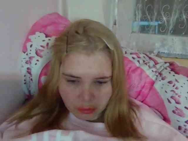 ElenaPleasure webcam