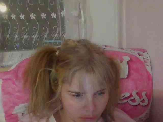 ElenaPleasure webcam