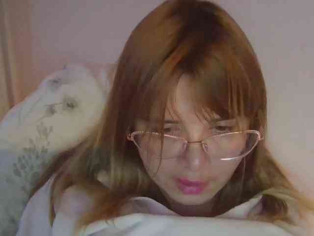 ElenaPleasure webcam