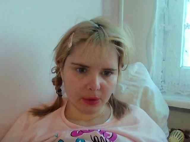 ElenaPleasure webcam