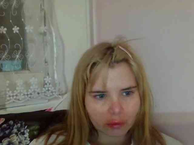 ElenaPleasure webcam