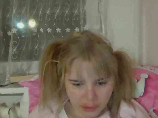 ElenaPleasure webcam