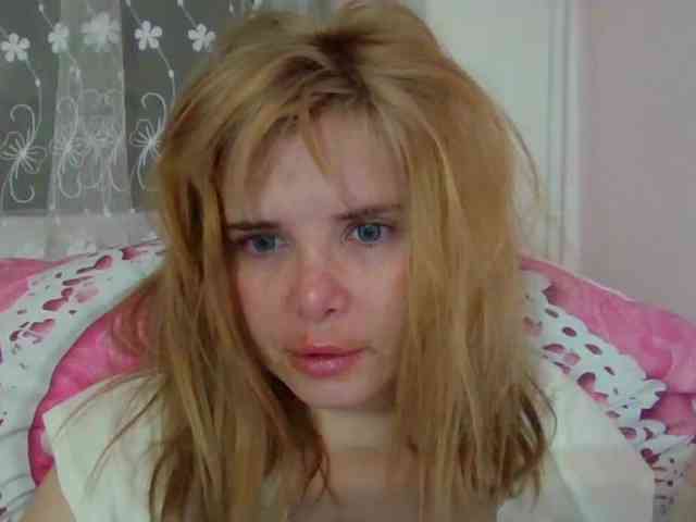 ElenaPleasure webcam