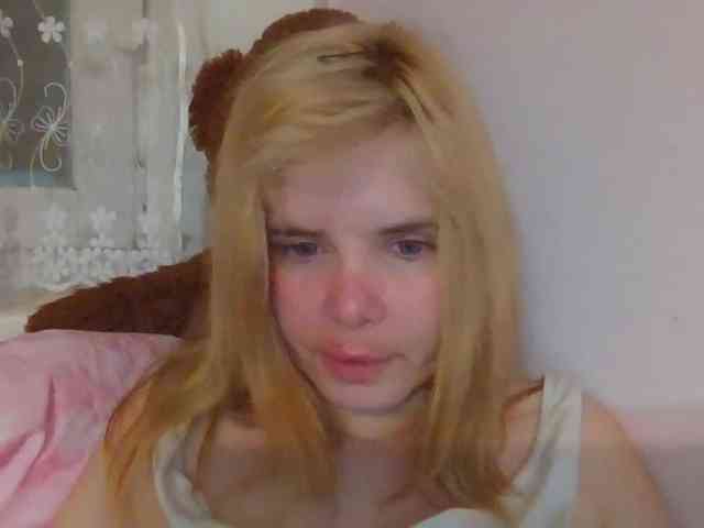 ElenaPleasure webcam