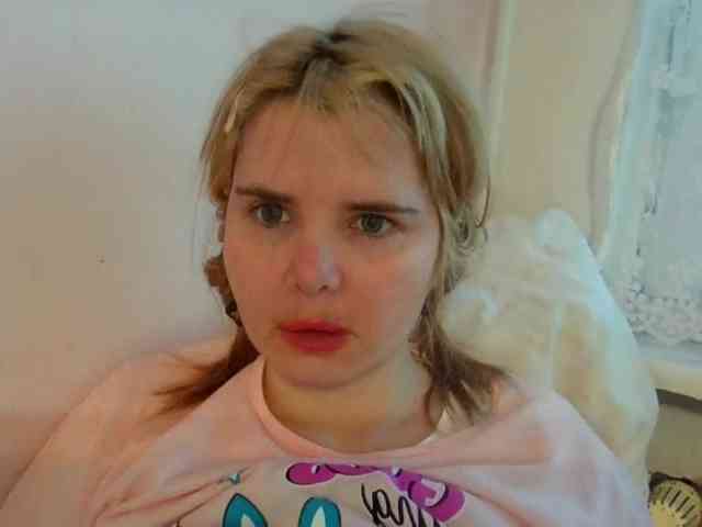 ElenaPleasure webcam