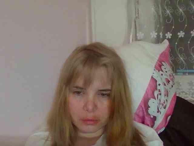 ElenaPleasure webcam