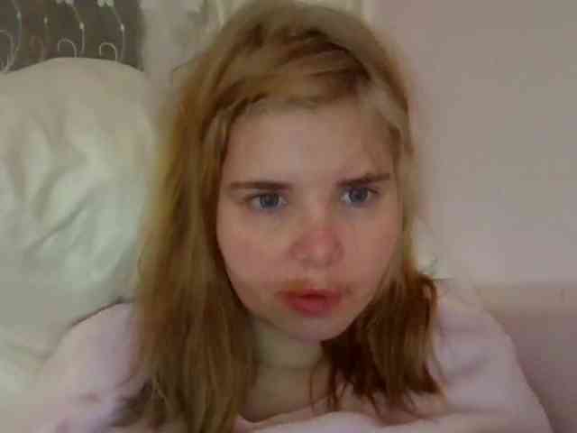 ElenaPleasure webcam