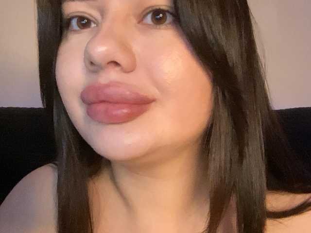 VikaSpace's BongaCams show and profile