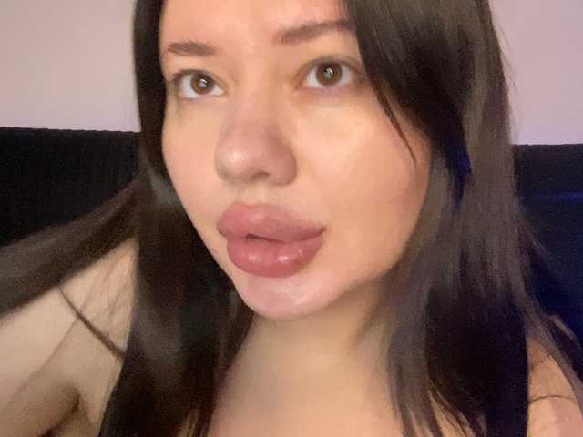 VikaSpace's BongaCams show and profile