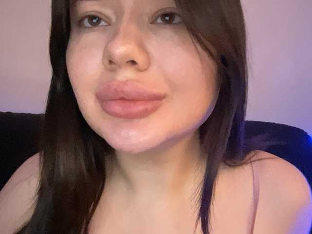 VikaSpace's BongaCams show and profile