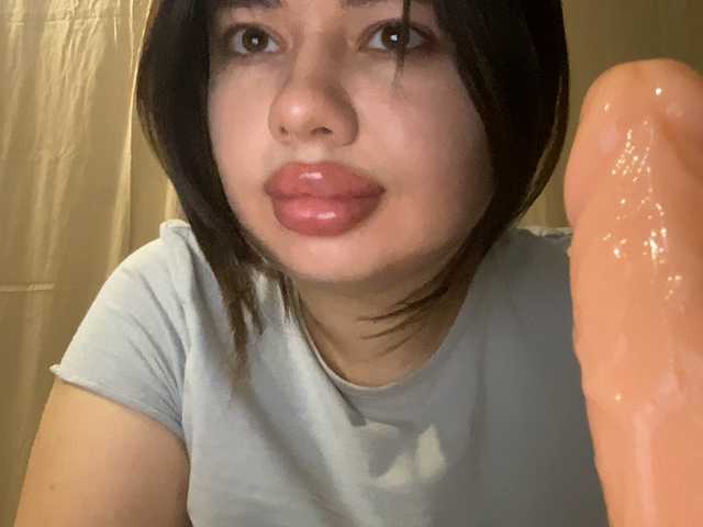 VikaSpace – webcam model profile photo