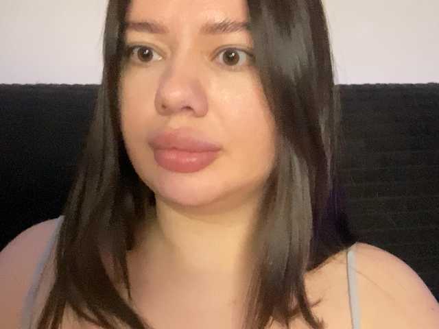 VikaSpace's BongaCams show and profile