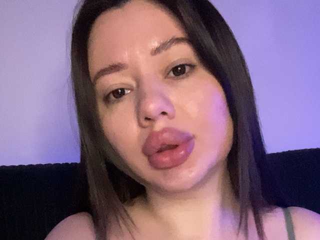 VikaSpace's BongaCams show and profile