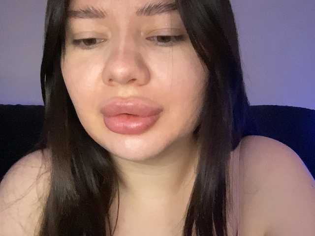 VikaSpace's BongaCams show and profile