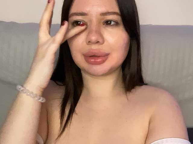 VikaSpace's BongaCams show and profile