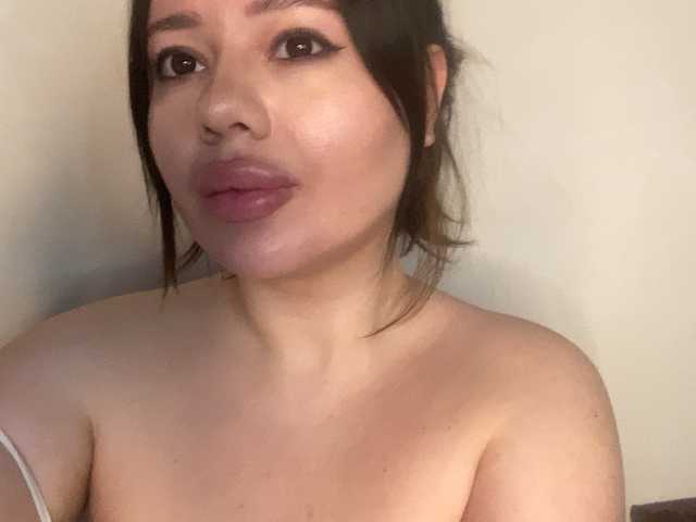 VikaSpace's BongaCams show and profile
