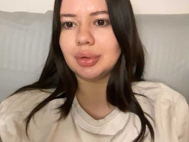 VikaSpace's BongaCams show and profile