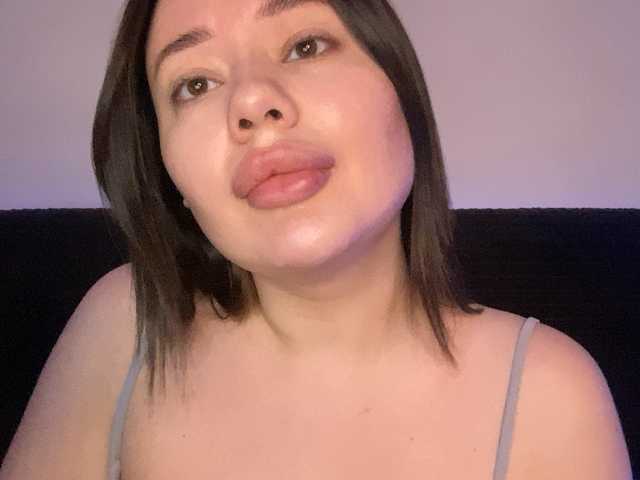 VikaSpace's BongaCams show and profile